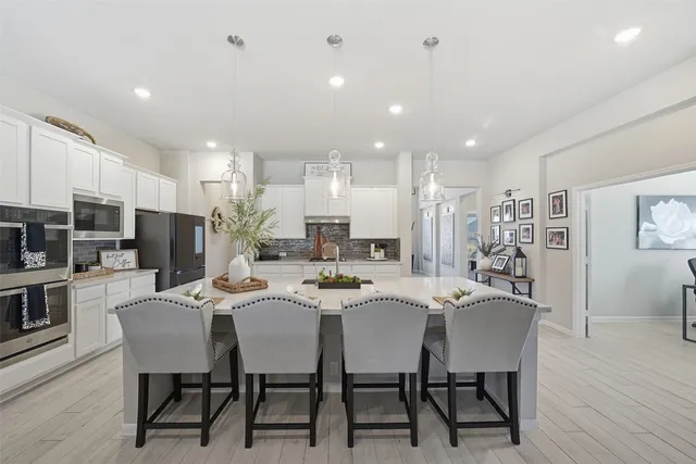 $550,000 | 6618 Nichols Landing, Needville, TX 77461