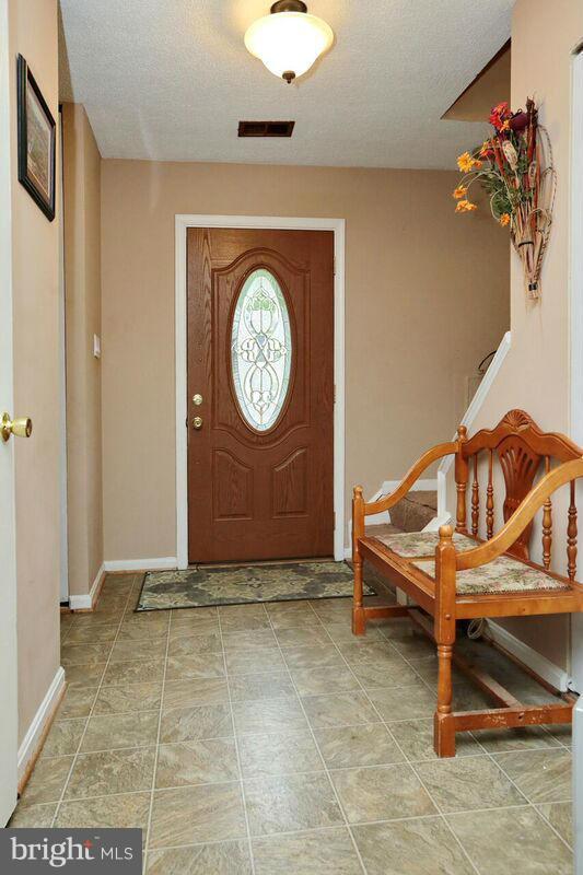 3358 Ryon Court Waldorf, MD 20601 - Photo 2 of 14 Foyer