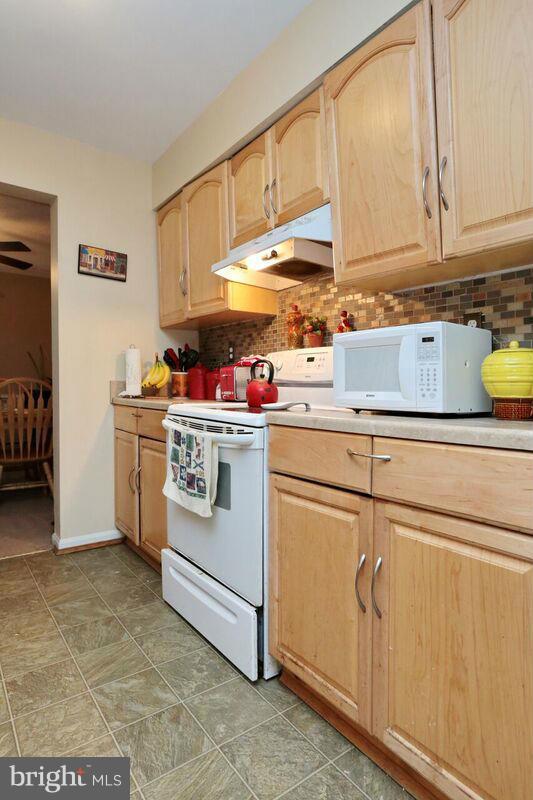 3358 Ryon Court Waldorf, MD 20601 - Photo 6 of 14 Kitchen