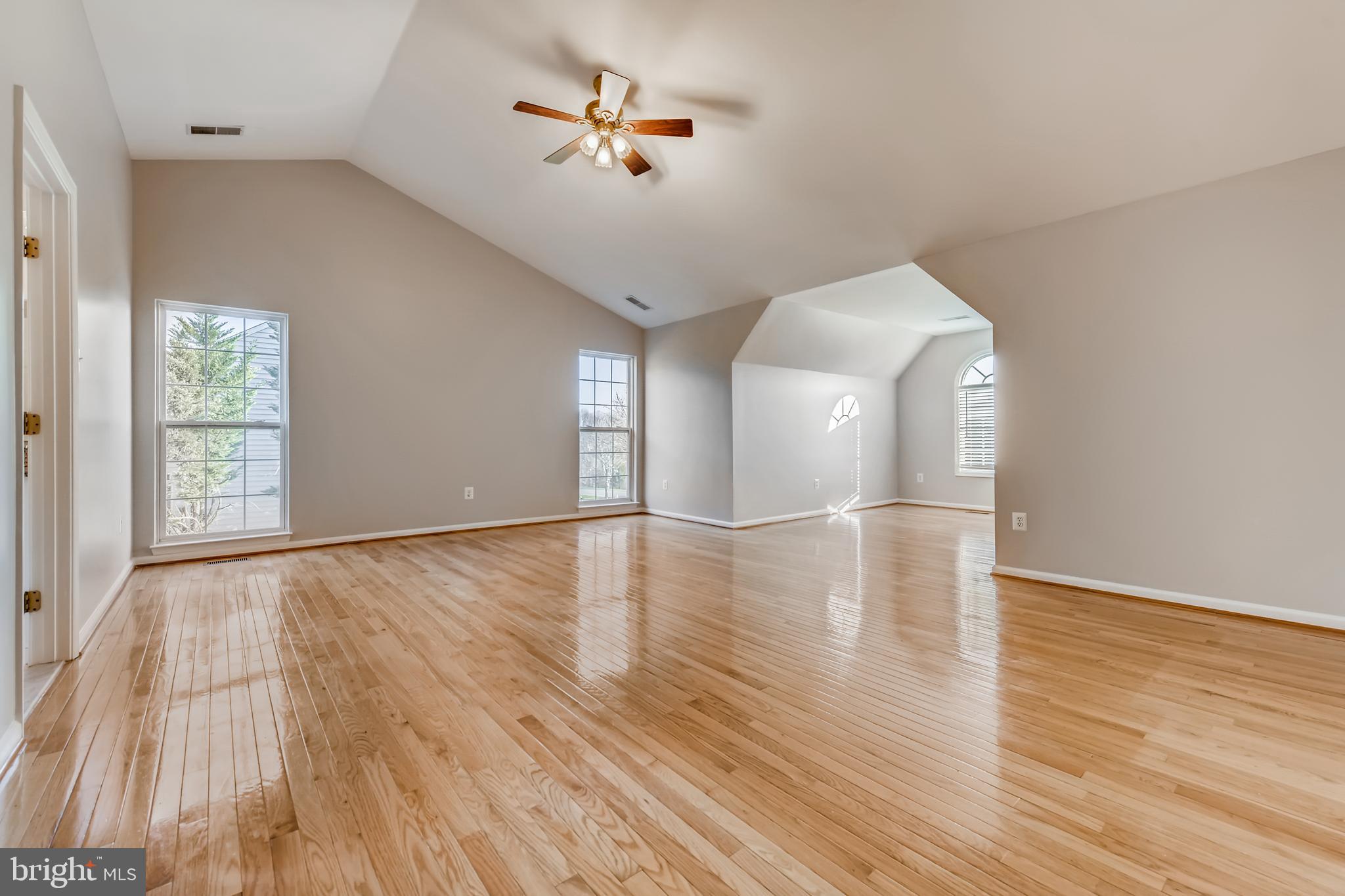 11012 Dorsch Farm Road Ellicott City, MD 21042 - Photo 19 of 48 2nd Floor Master Bedroom