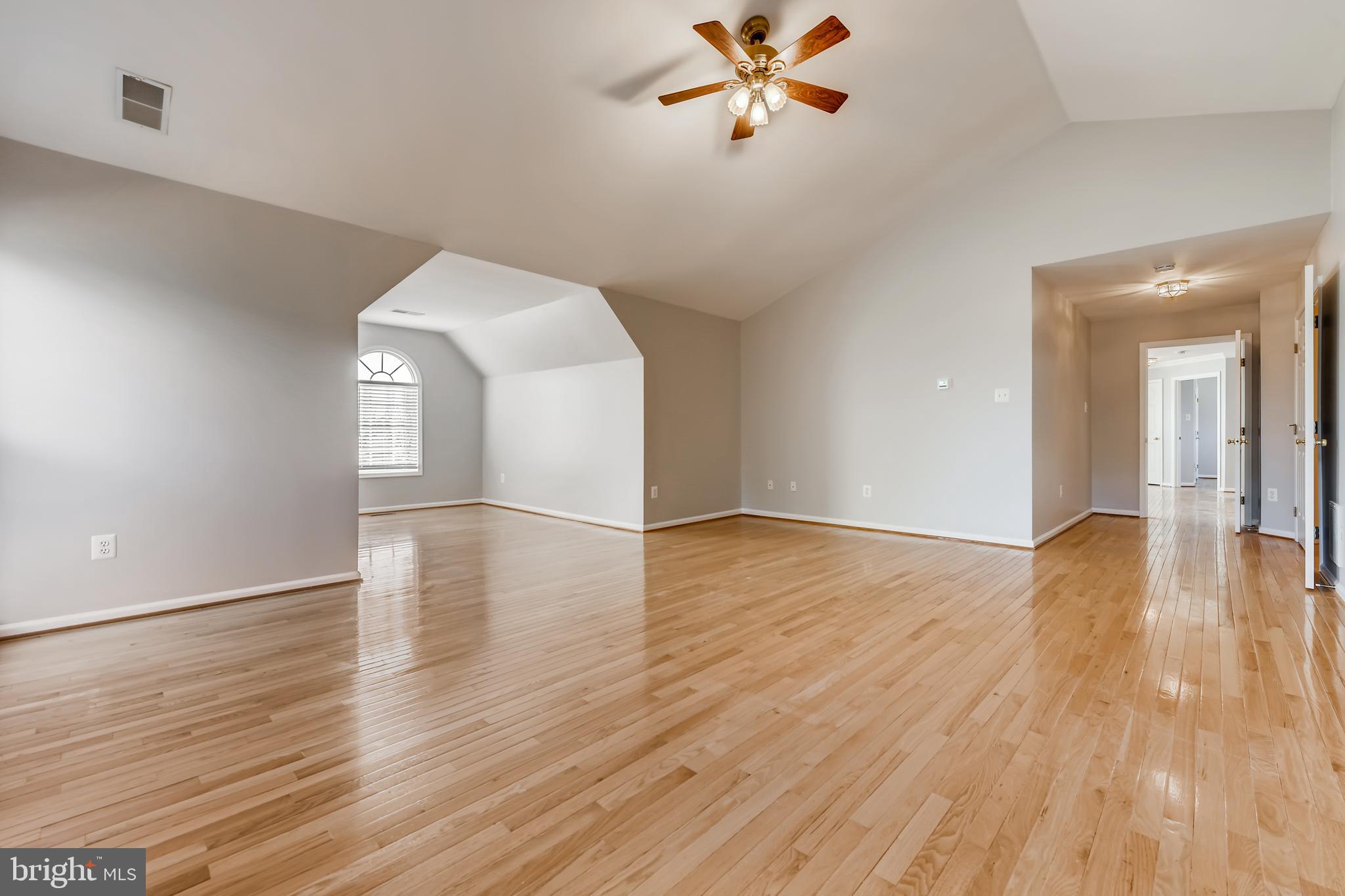 11012 Dorsch Farm Road Ellicott City, MD 21042 - Photo 20 of 48 2nd Floor Master Bedroom