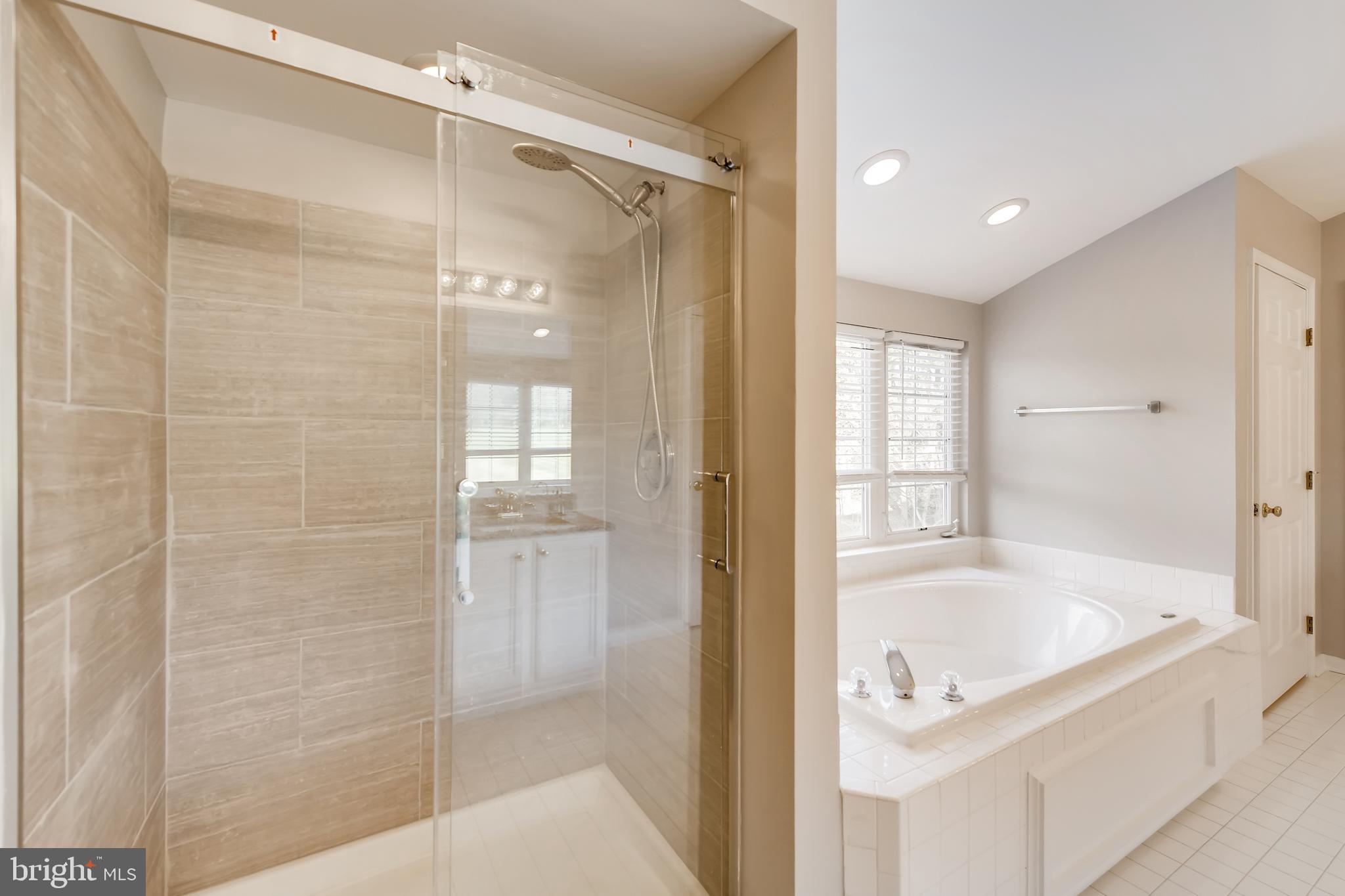 11012 Dorsch Farm Road Ellicott City, MD 21042 - Photo 24 of 48 2nd Floor Master Bathroom