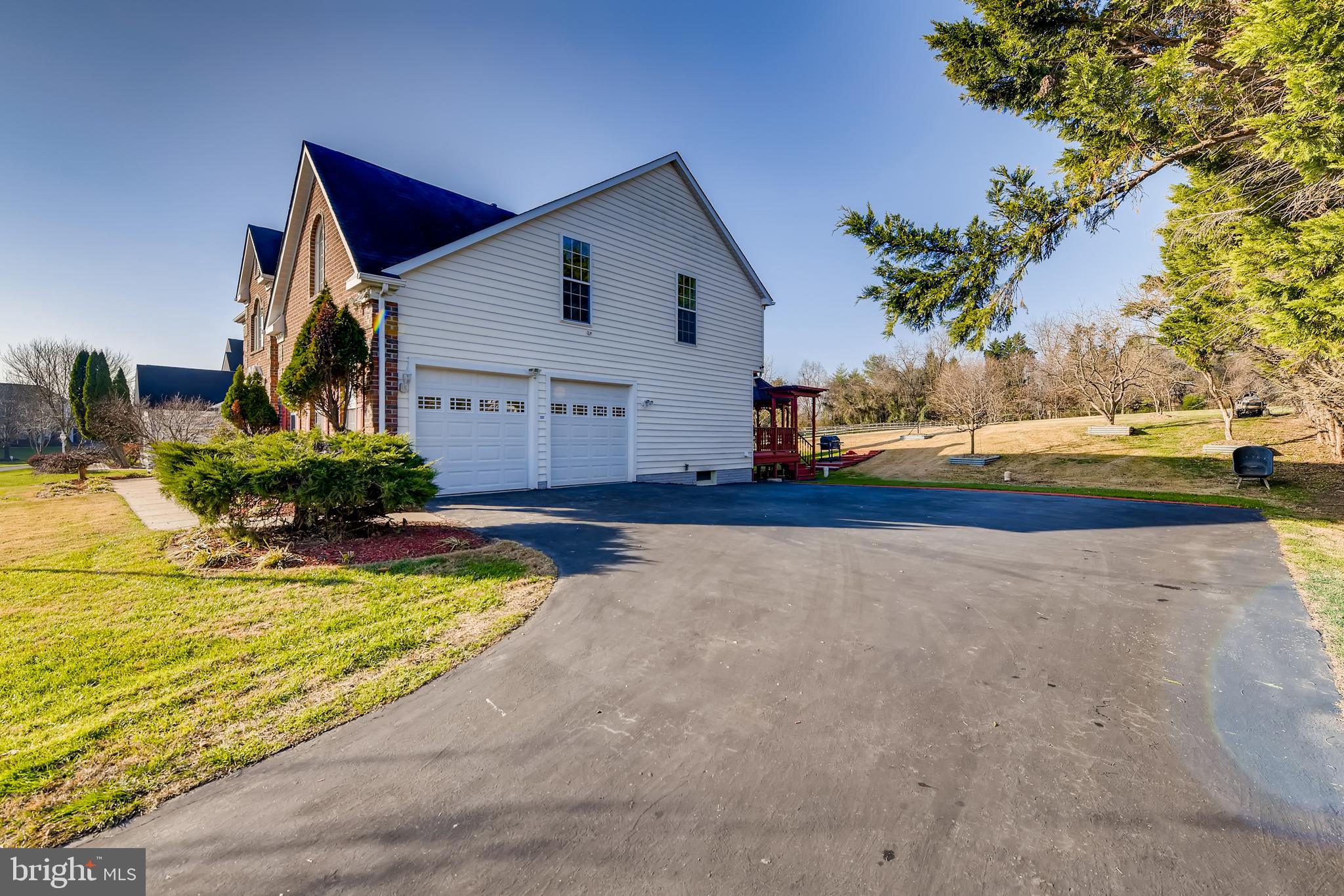 11012 Dorsch Farm Road Ellicott City, MD 21042 - Photo 48 of 48 Exterior Back