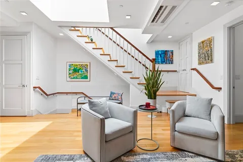 $1,925,000 | 1762 Beacon Street, Unit 4, Brookline, MA 02445