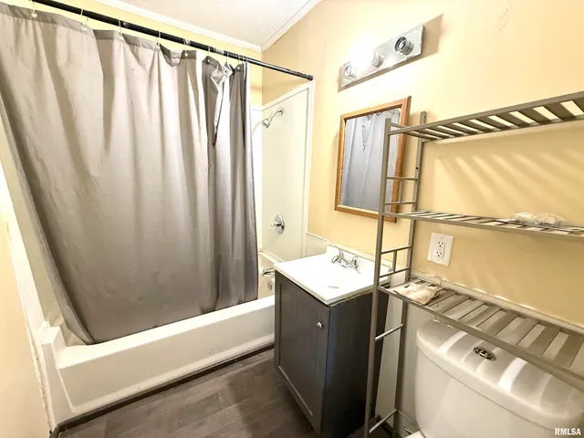 $45,000 | 26 Orchard Drive, Herrin, IL 62948