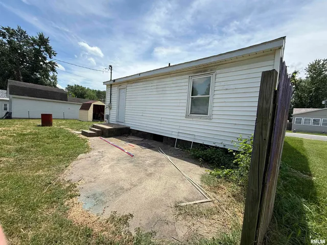 $45,000 | 26 Orchard Drive, Herrin, IL 62948