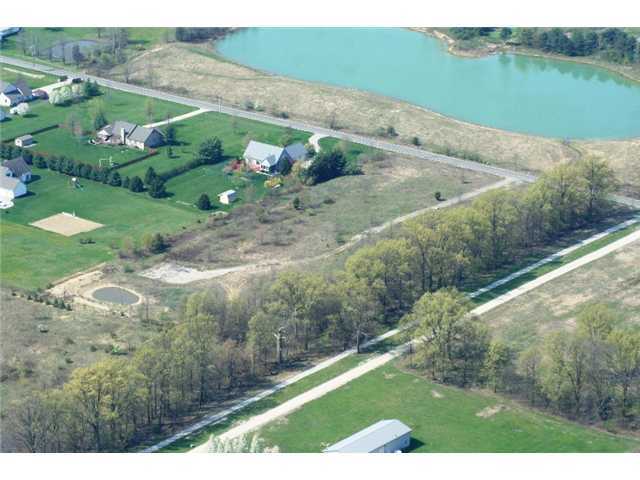1871 South B & K Road Westerville, OH 43082 - Photo 3 of 3