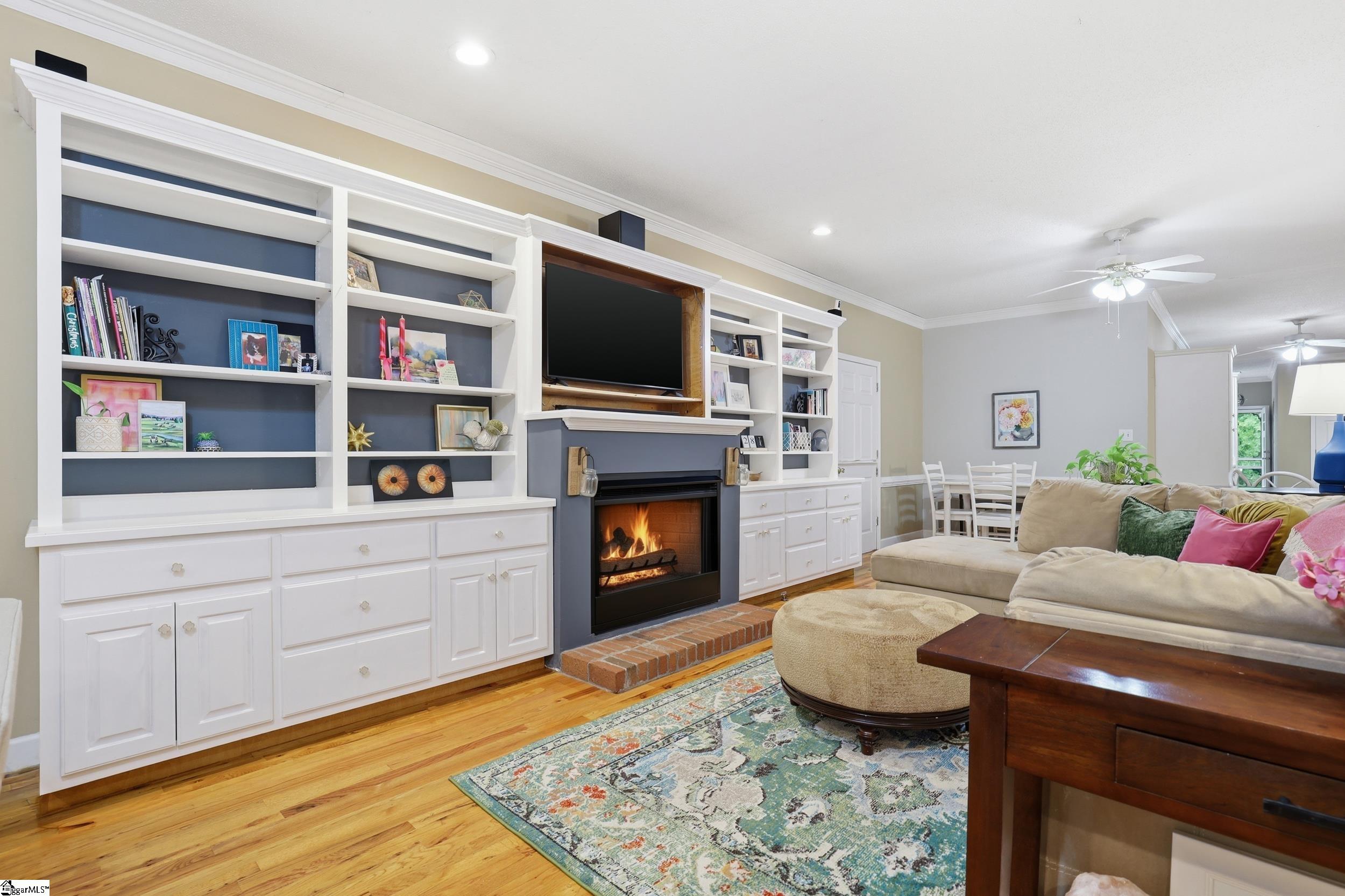402 Ragsdale Road Greenville, SC 29611 - Photo 7 of 47