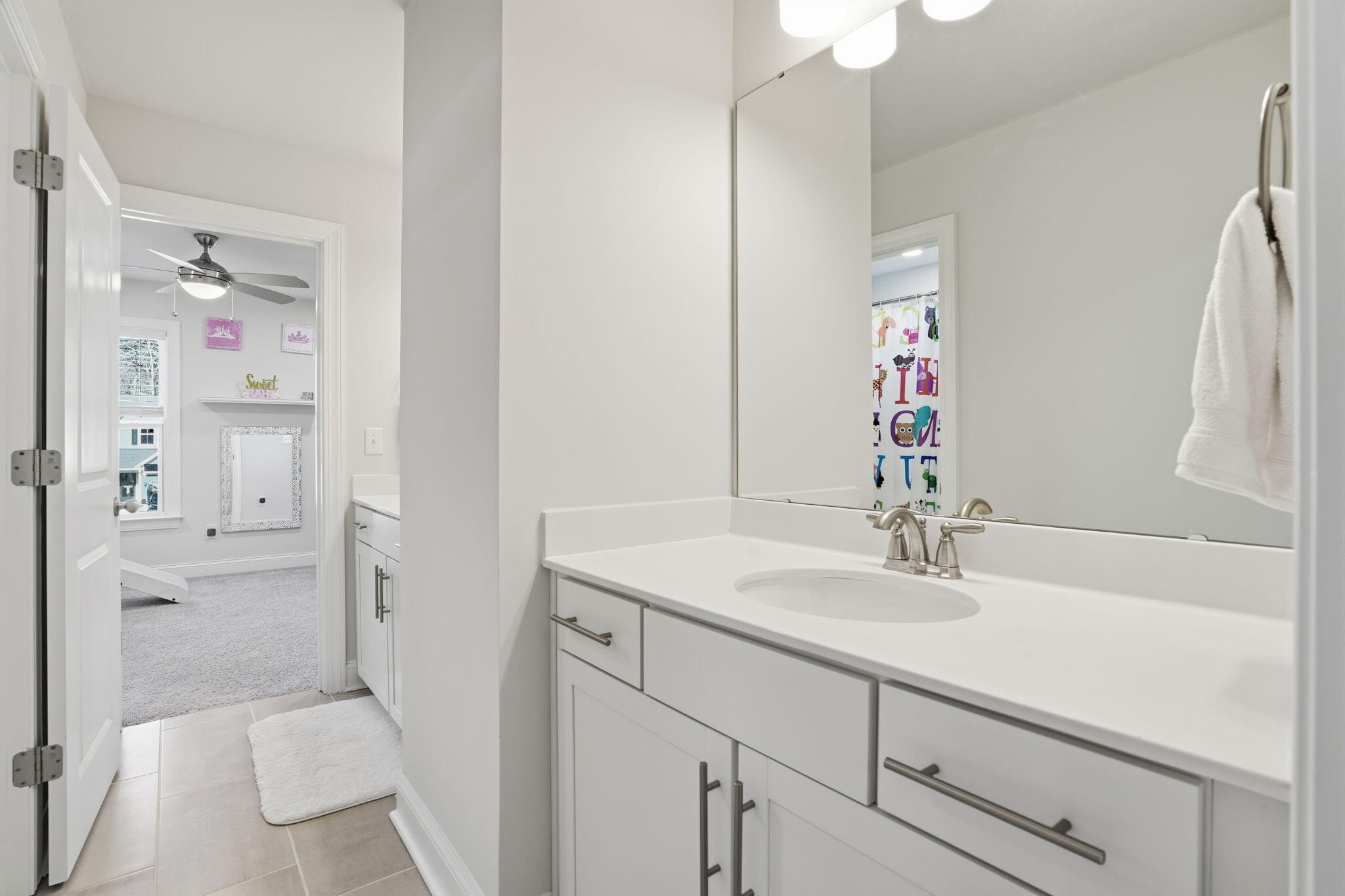 158 Boots Branch Road Summerville, SC 29485 - Photo 36 of 52 Jack-and-Jill bathroom