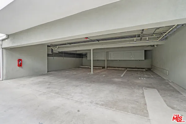 $2,850 | 1422 Tamarind Avenue, Los Angeles, CA 90028