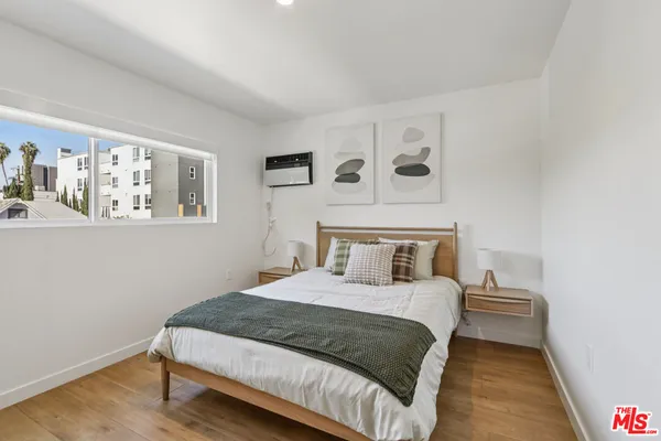 $2,850 | 1422 Tamarind Avenue, Los Angeles, CA 90028