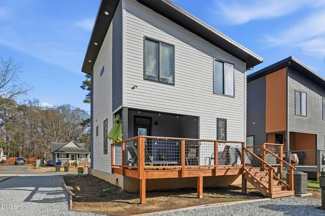 $386,000 | 3138 Rowena Avenue, Durham, NC 27703