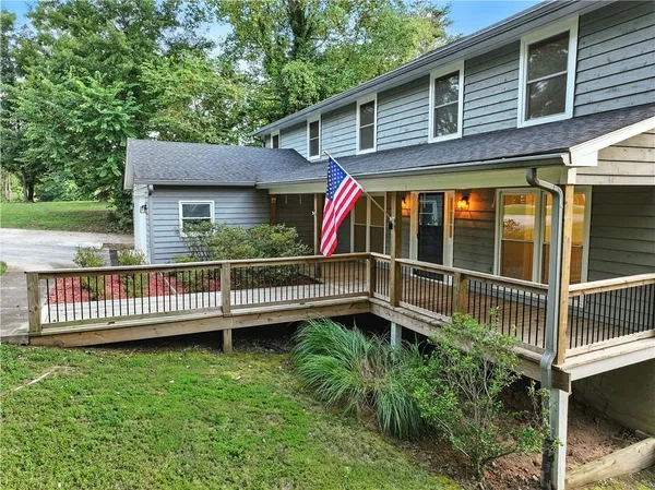 $650,000 | 3235 Clarks Bridge Road, Gainesville, GA 30506