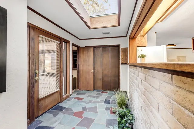 $1,200,000 | 1302 Oak Avenue, Davis, CA 95616