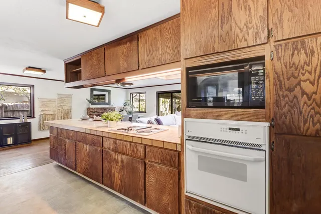 $1,200,000 | 1302 Oak Avenue, Davis, CA 95616