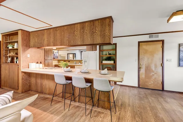 $1,200,000 | 1302 Oak Avenue, Davis, CA 95616