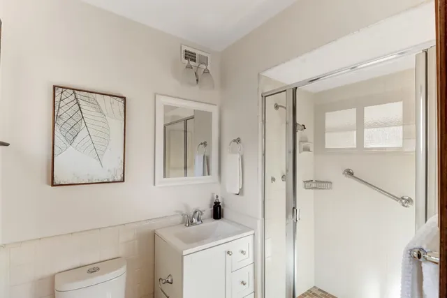 $1,200,000 | 1302 Oak Avenue, Davis, CA 95616