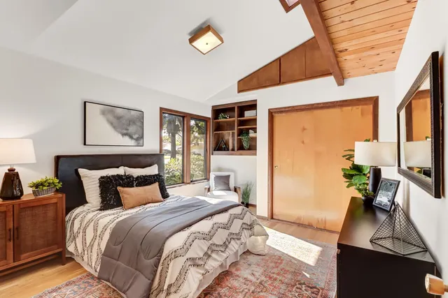 $1,200,000 | 1302 Oak Avenue, Davis, CA 95616