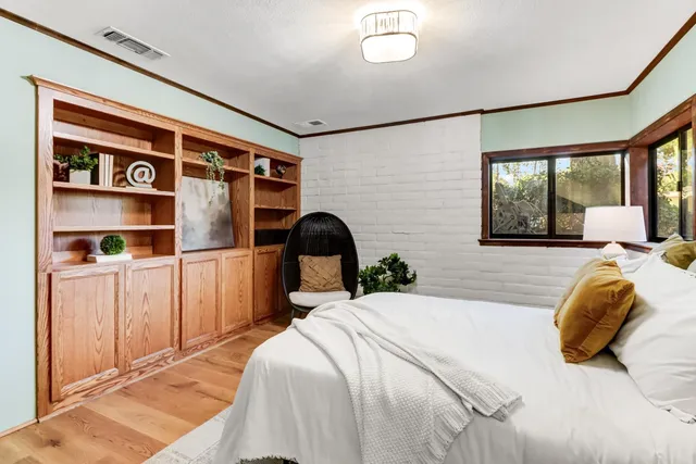 $1,200,000 | 1302 Oak Avenue, Davis, CA 95616