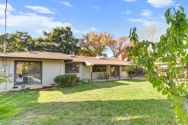 $1,200,000 | 1302 Oak Avenue, Davis, CA 95616
