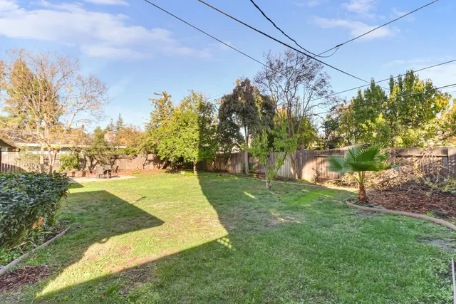 $1,200,000 | 1302 Oak Avenue, Davis, CA 95616