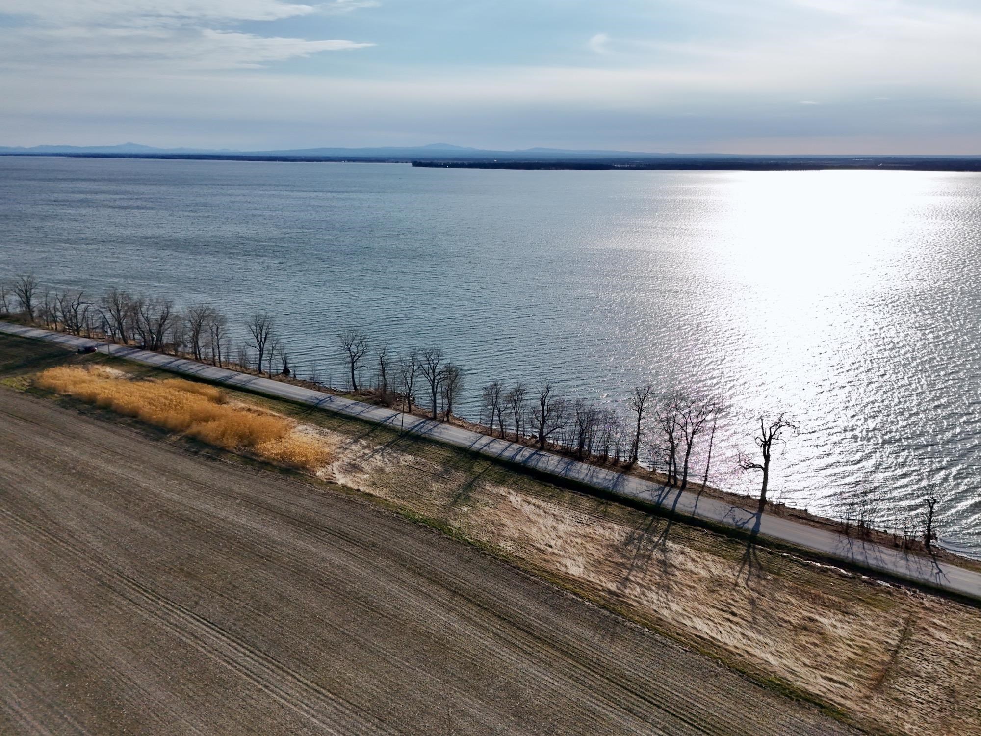 39 West Shore Road Alburgh, VT 05440 - Photo 9 of 24