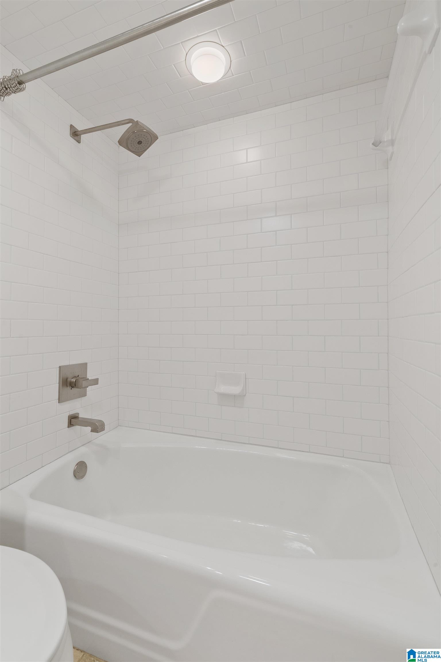 2905 Surrey Road Birmingham, AL 35223 - Photo 37 of 49