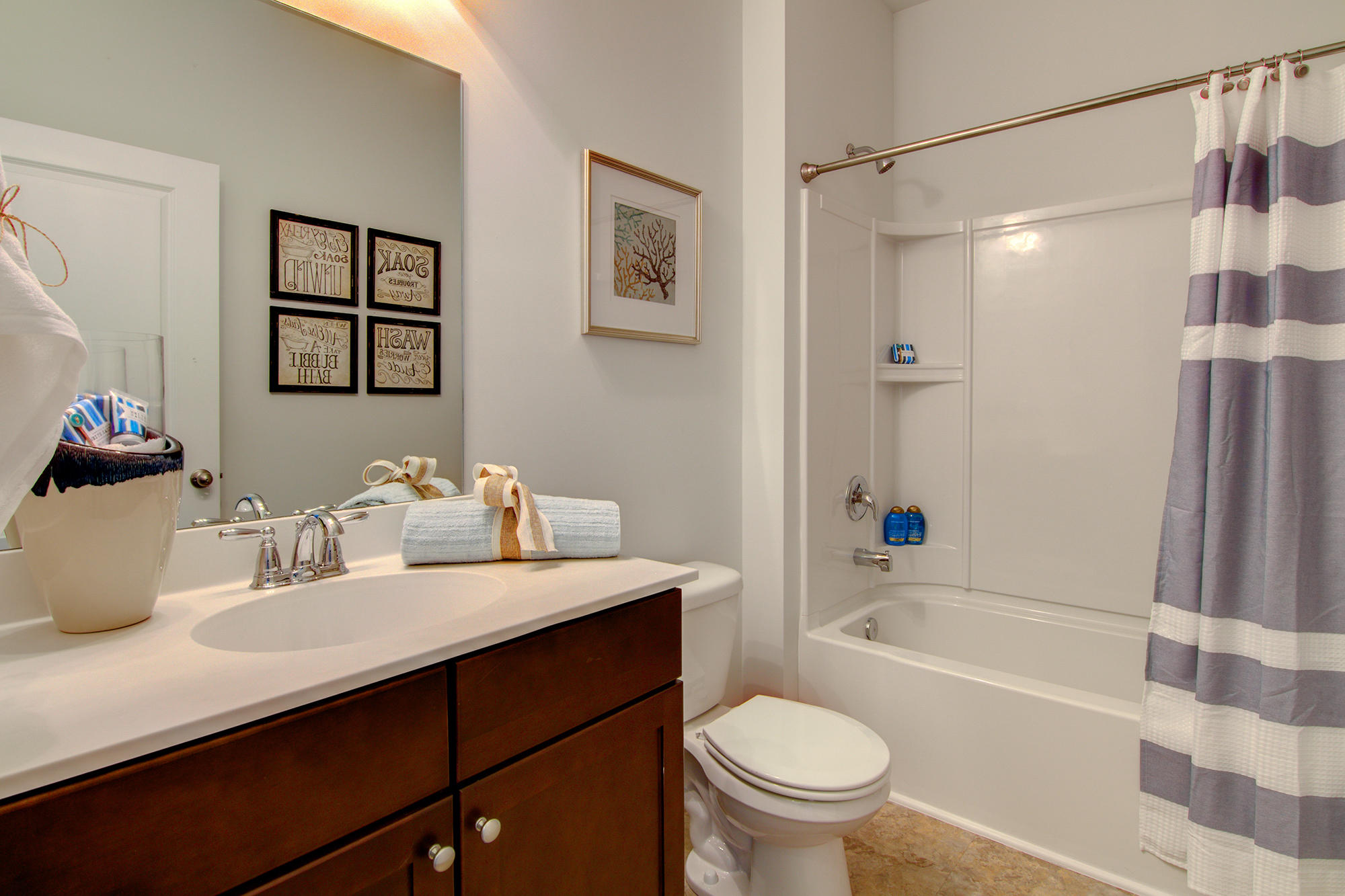9671 Brandishing Road Ladson, SC 29456 - Photo 7 of 39 Cali-Secondary Bath 1