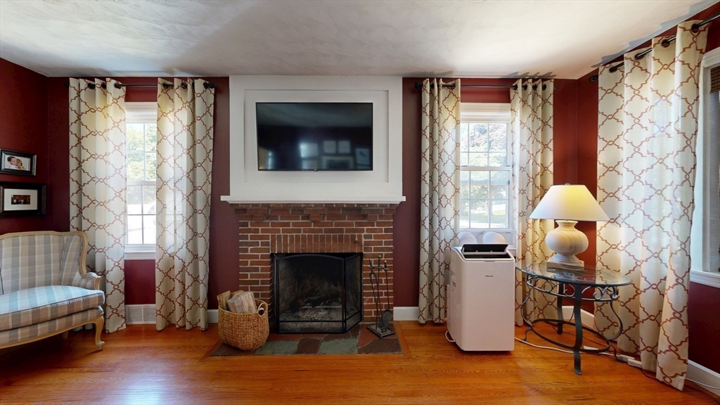 14 Cook Street Hopedale, MA 01747 - Photo 15 of 42