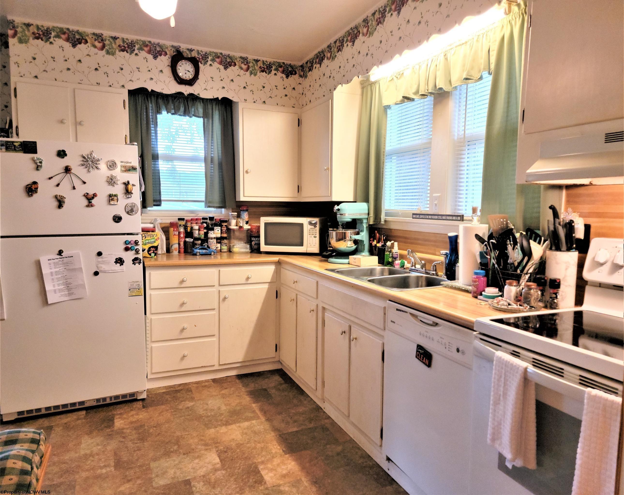 103 Walker Street Rivesville, WV 26588 - Photo 14 of 30 Gallery Image 14