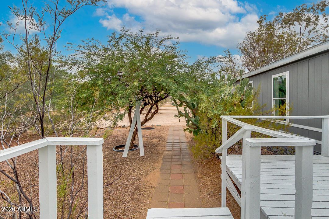 54702 West Farrell Road Maricopa, AZ 85139 - Photo 11 of 83 11-Farrell