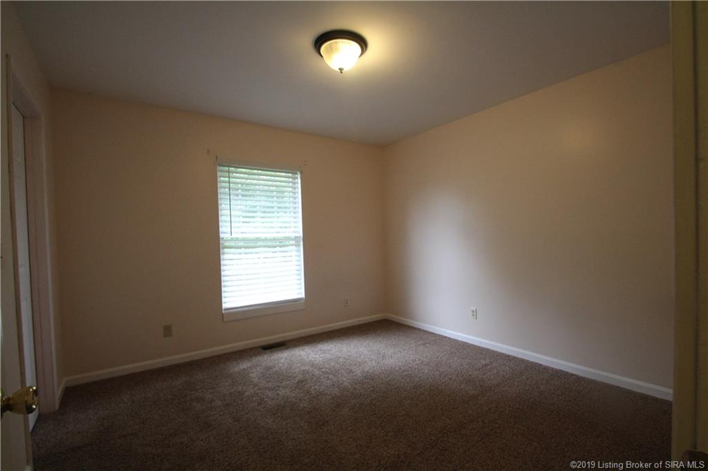 1507 Lake Road Georgetown, IN 47122 - Photo 8 of 24