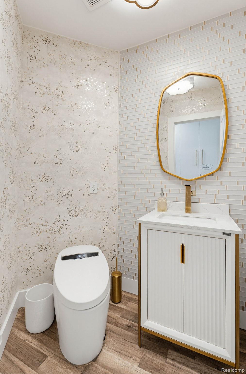 1339 East 14 Mile Road Birmingham, MI 48009 - Photo 16 of 51 First floor half bath