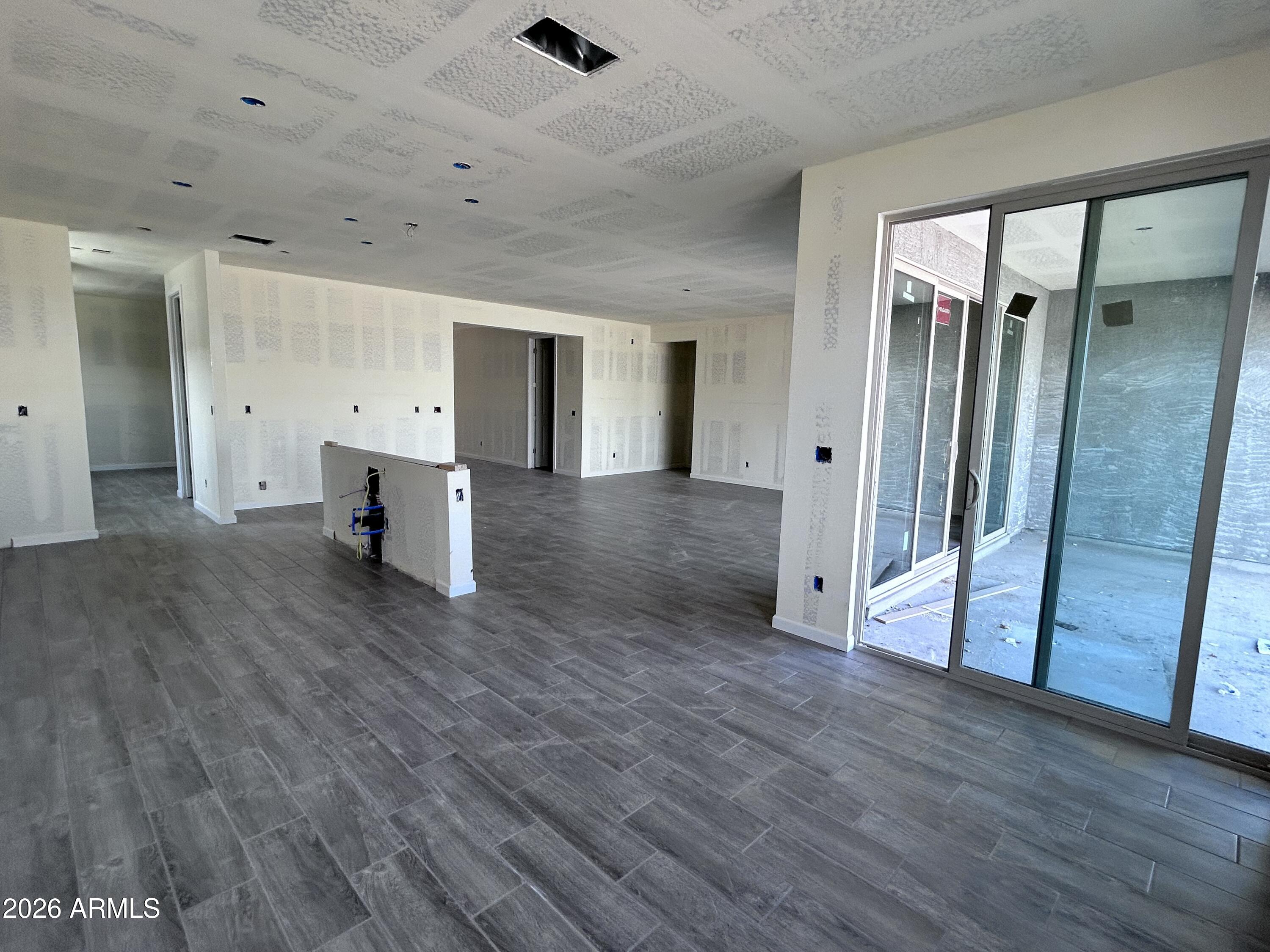 2670 Homesteaders Road San Tan Valley, AZ 85140 - Photo 19 of 39 18 Kitchen