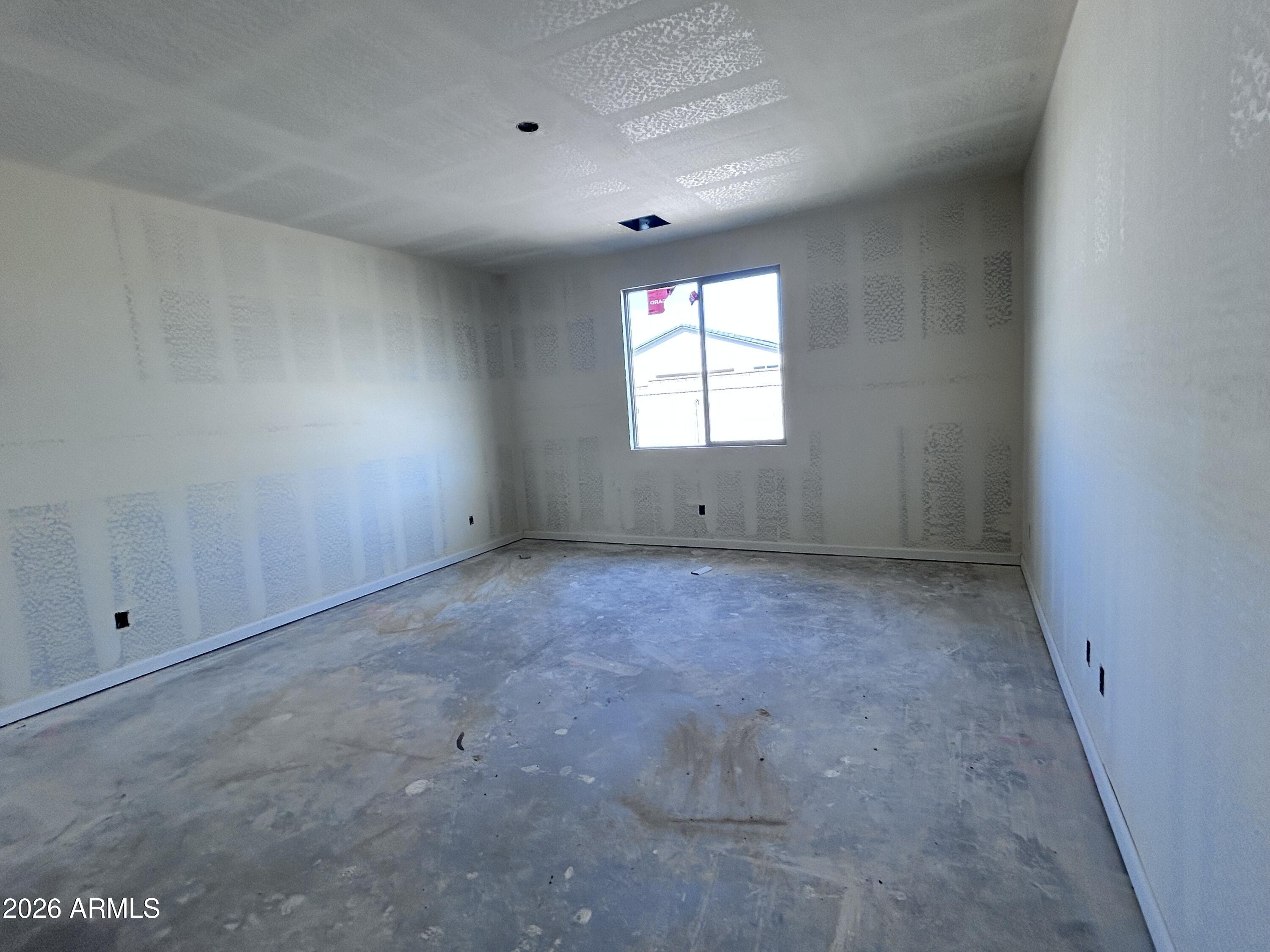 2670 Homesteaders Road San Tan Valley, AZ 85140 - Photo 20 of 39 19 Primary Bedroom