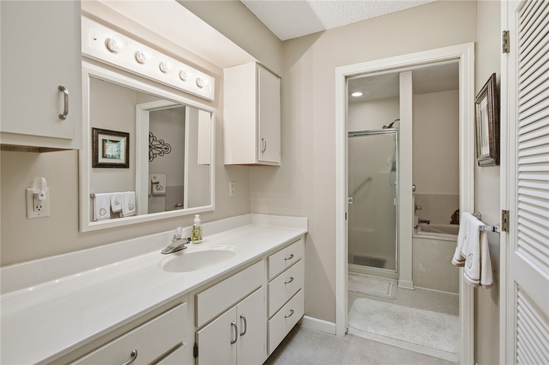 6 Tradewinds Way Salem, SC 29676 - Photo 10 of 50 This bright bathroom features a spacious vanity and a combination shower-tub for ultimate convenience.