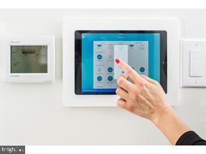 1403 Spruce Street, Unit 2B1BA Philadelphia, PA 19102 - Photo 15 of 15