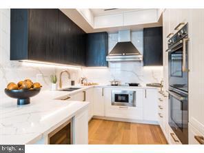 1403 Spruce Street, Unit 2B1BA Philadelphia, PA 19102 - Photo 8 of 15