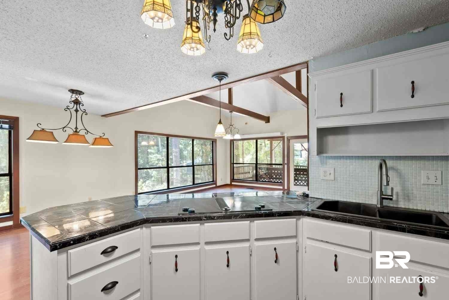 102 Montclair Place Daphne, AL 36526 - Photo 15 of 45