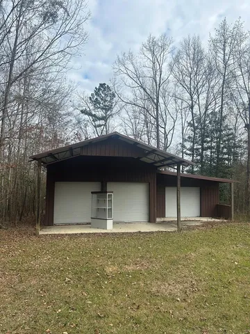 $65,000 | 465 Felps Lane Southwest, Brookhaven, MS 39601