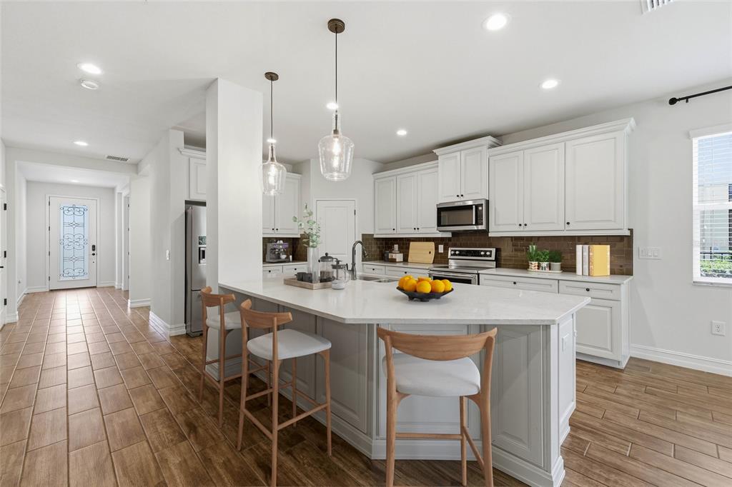 33140 Azalea Ridge Drive Wesley Chapel, FL 33545 - Photo 8 of 47