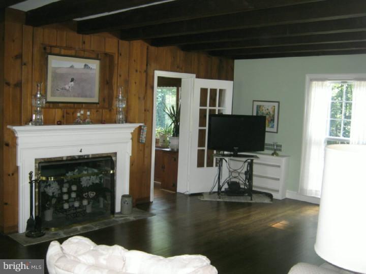 608 Silverside Road Wilmington, DE 19809 - Photo 3 of 25 Great Room