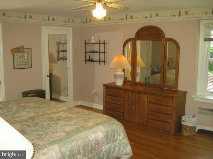608 Silverside Road Wilmington, DE 19809 - Photo 9 of 25 Bedroom - Main