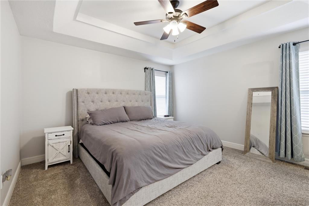 16640 Ruby Way Basehor, KS 66007 - Photo 16 of 31