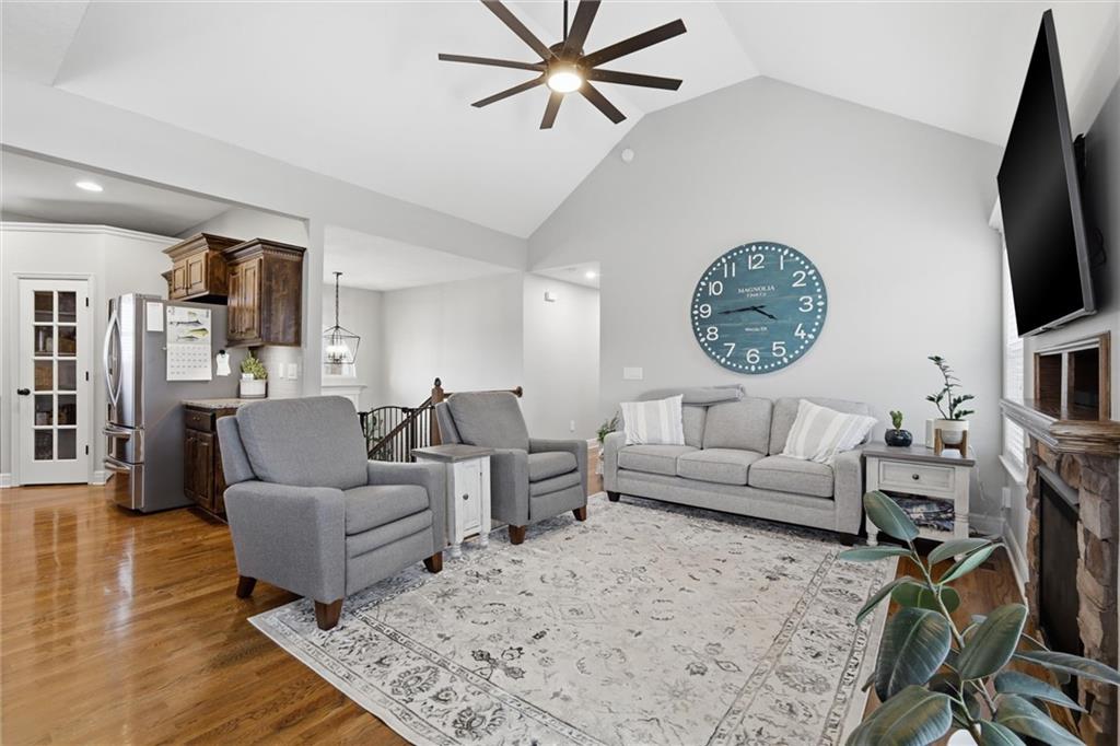 16640 Ruby Way Basehor, KS 66007 - Photo 7 of 31