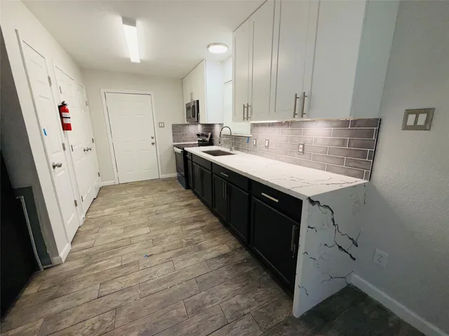 $1,950 | 11915 Greenmesa Drive, Houston, TX 77044