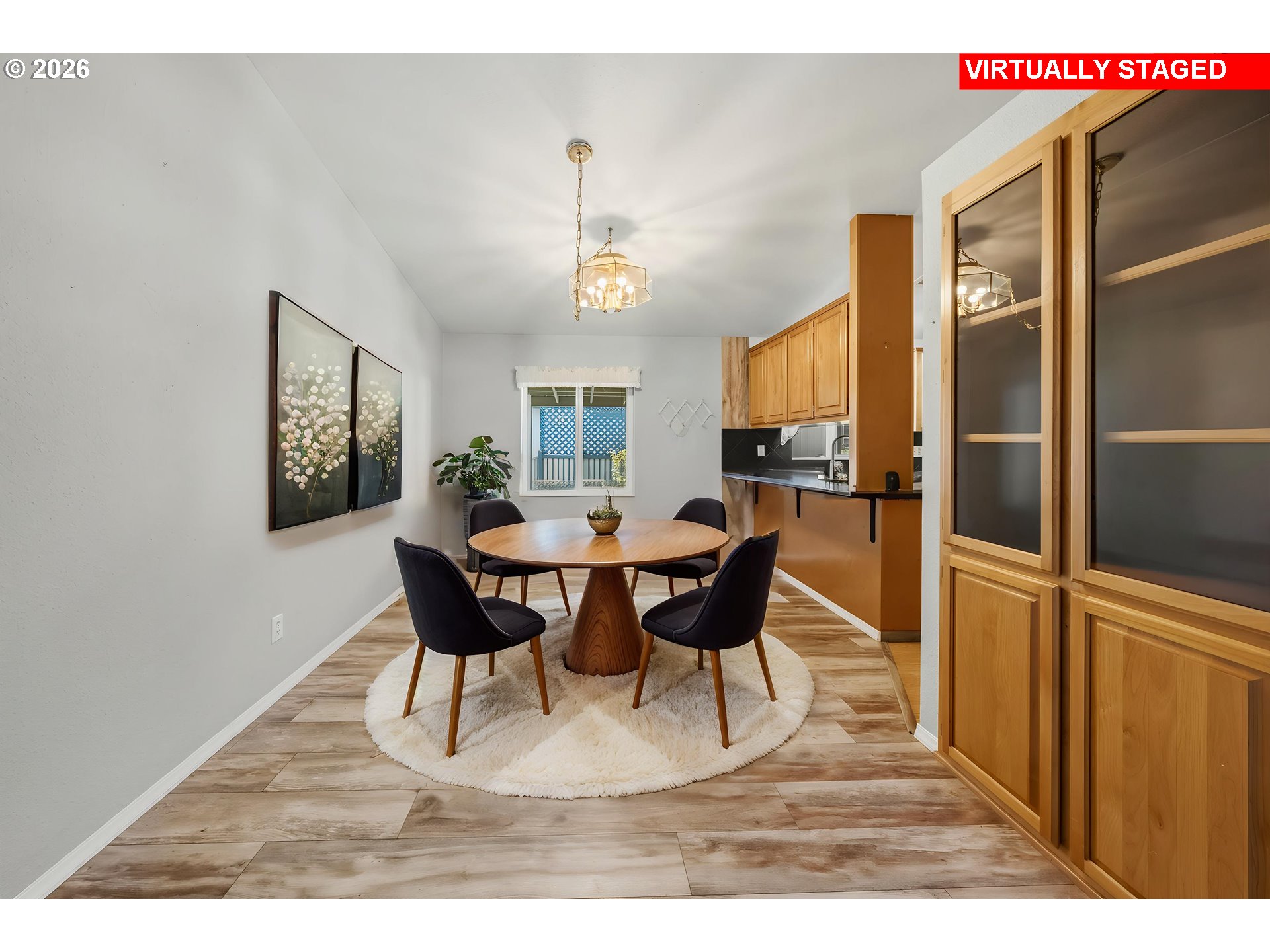 180 Twin Oaks Loop Winston, OR 97496 - Photo 8 of 43 Dining Area