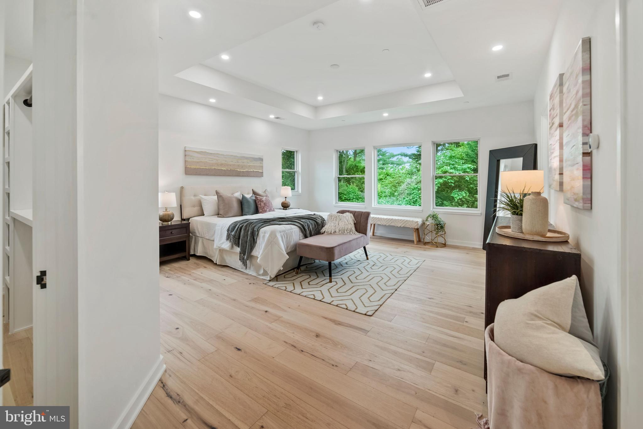 8704 Ewing Drive Bethesda, MD 20817 - Photo 19 of 58