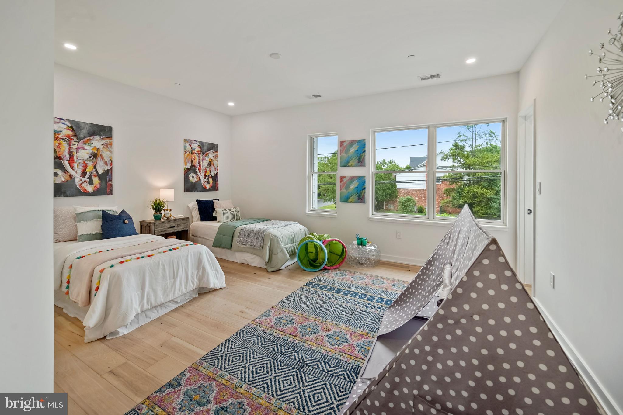 8704 Ewing Drive Bethesda, MD 20817 - Photo 28 of 58