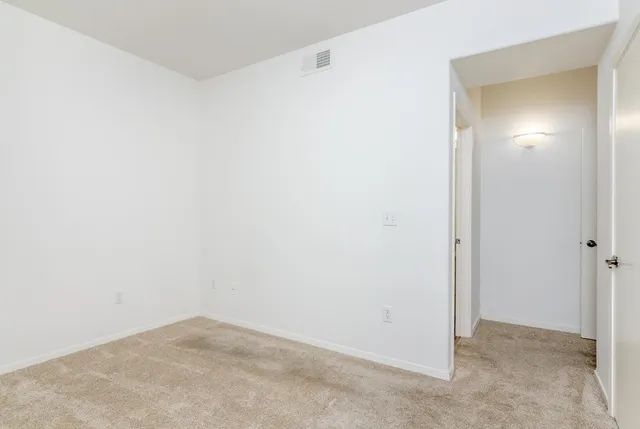 $330,000 | 4200 East Commerce Way, Unit 1814, Sacramento, CA 95834